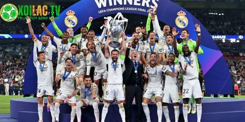 Real Madrid: Khám Phá Đế Chế Bóng Đá Vĩ Đại Nhất Hành Tinh 6 Câu lạc bộ bóng đá Real Madrid